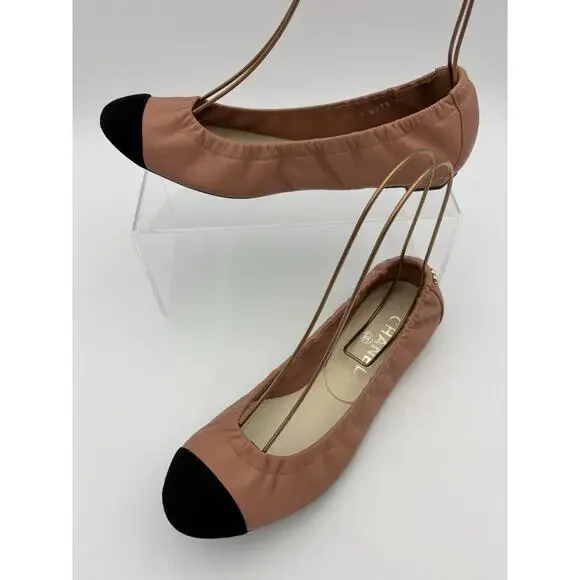 Chanel Interlocking CC Logo Ballet Flat Beige Black Leather Size 38.5 / 8.5 - Picture 2 of 16